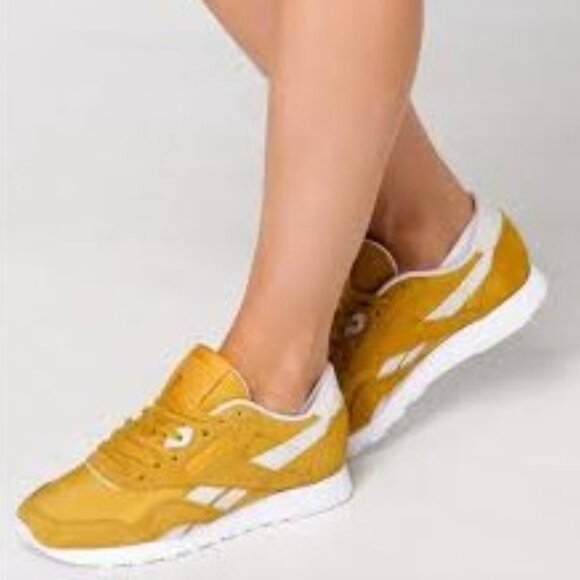 Reebok Women's Classic Nylon Fashion Sneaker in Yellow and Chalk - Picture 2 of 9
